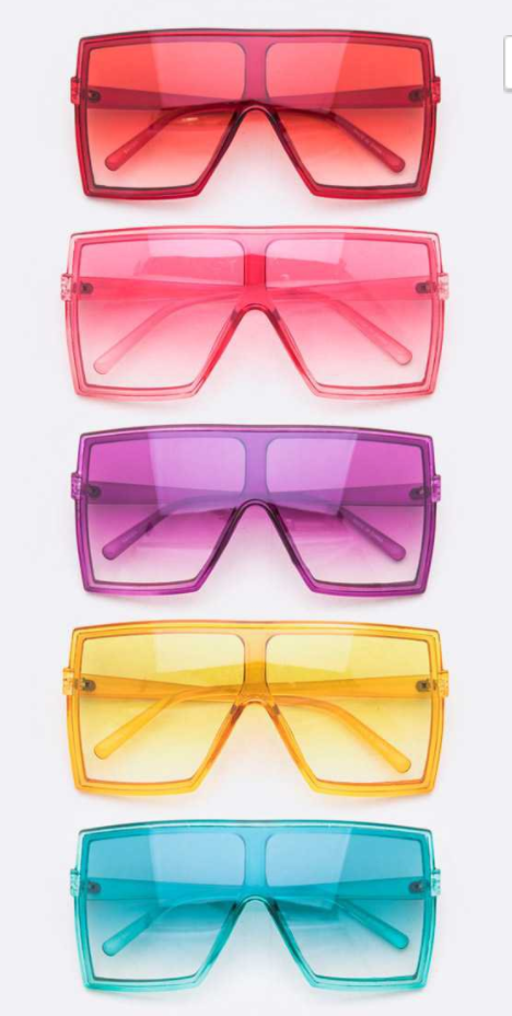 TRENDSETTER Oversized Square Sunglasses